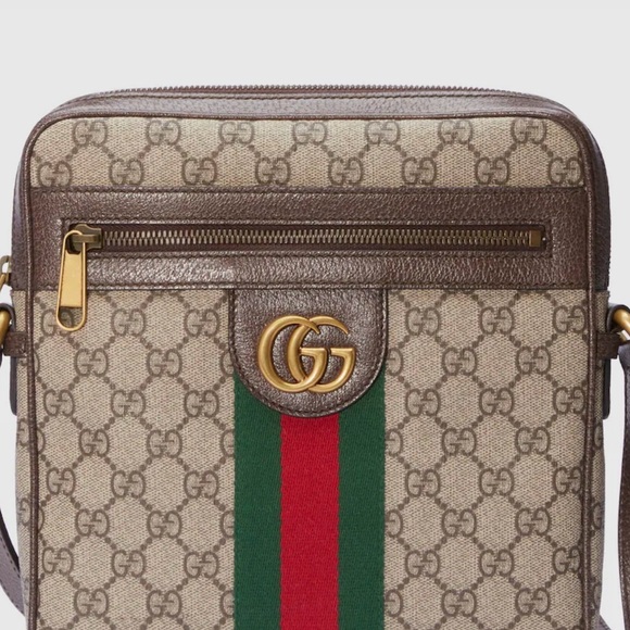 Gucci Side Bag - Like New - Picture 5 of 7